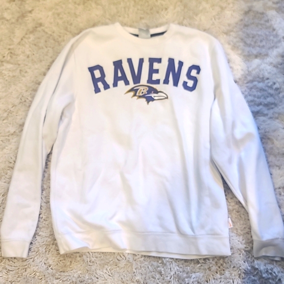 Nike Tops - Ravens crew neck sweatshirt